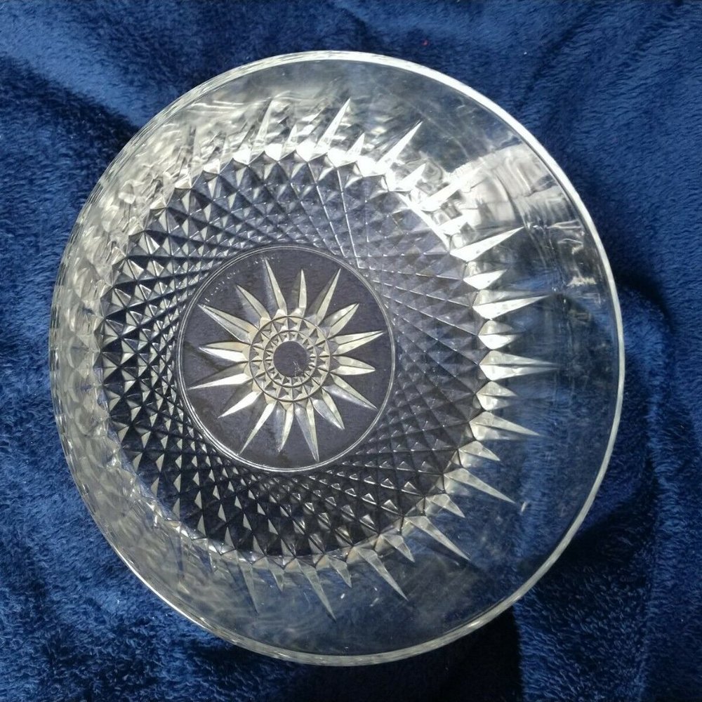 VINTAGE LARGE SALAD BOWL 1980's Arcoroc FRANCE Crystal Clear 2 Quarts